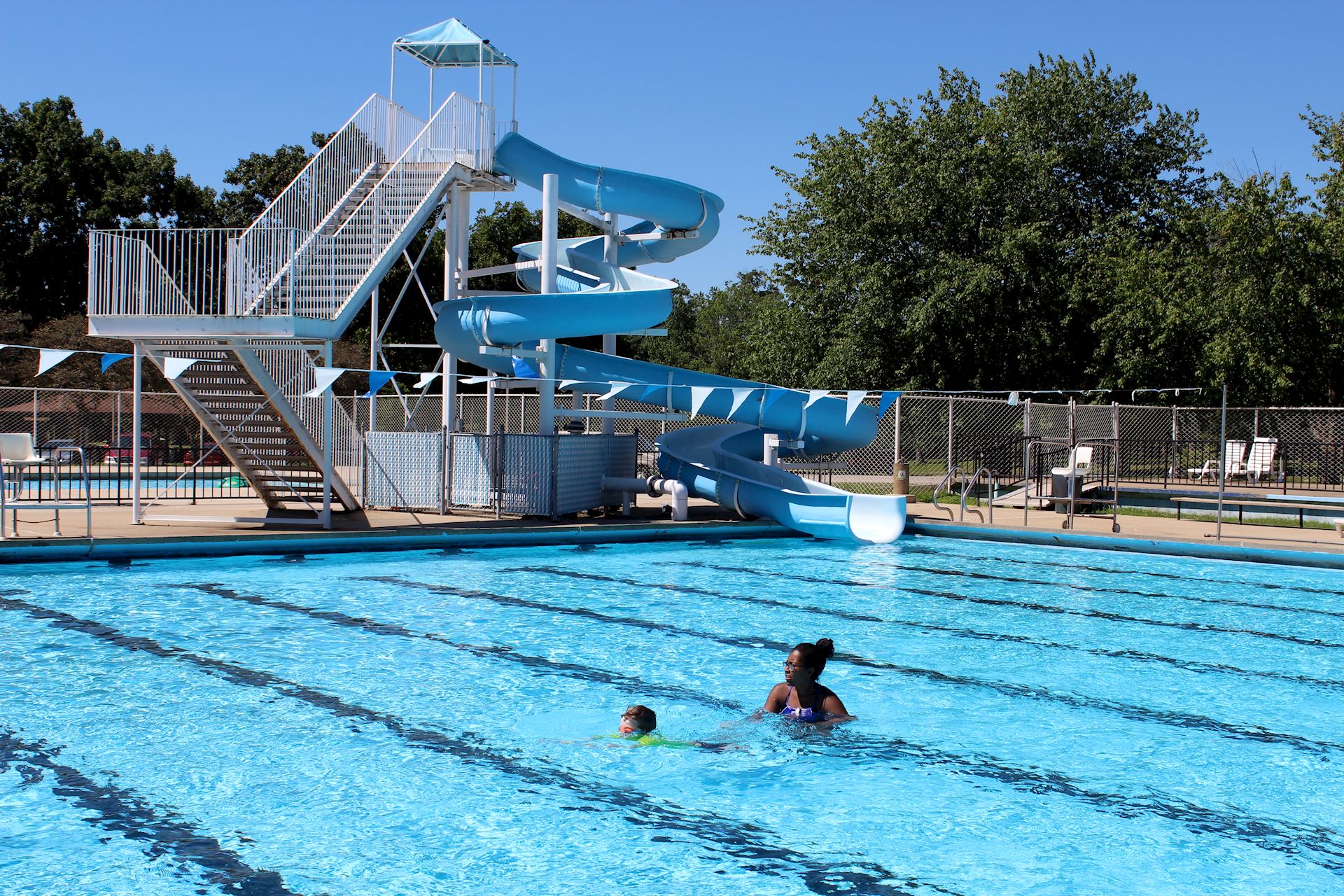 Nelson Center Pool