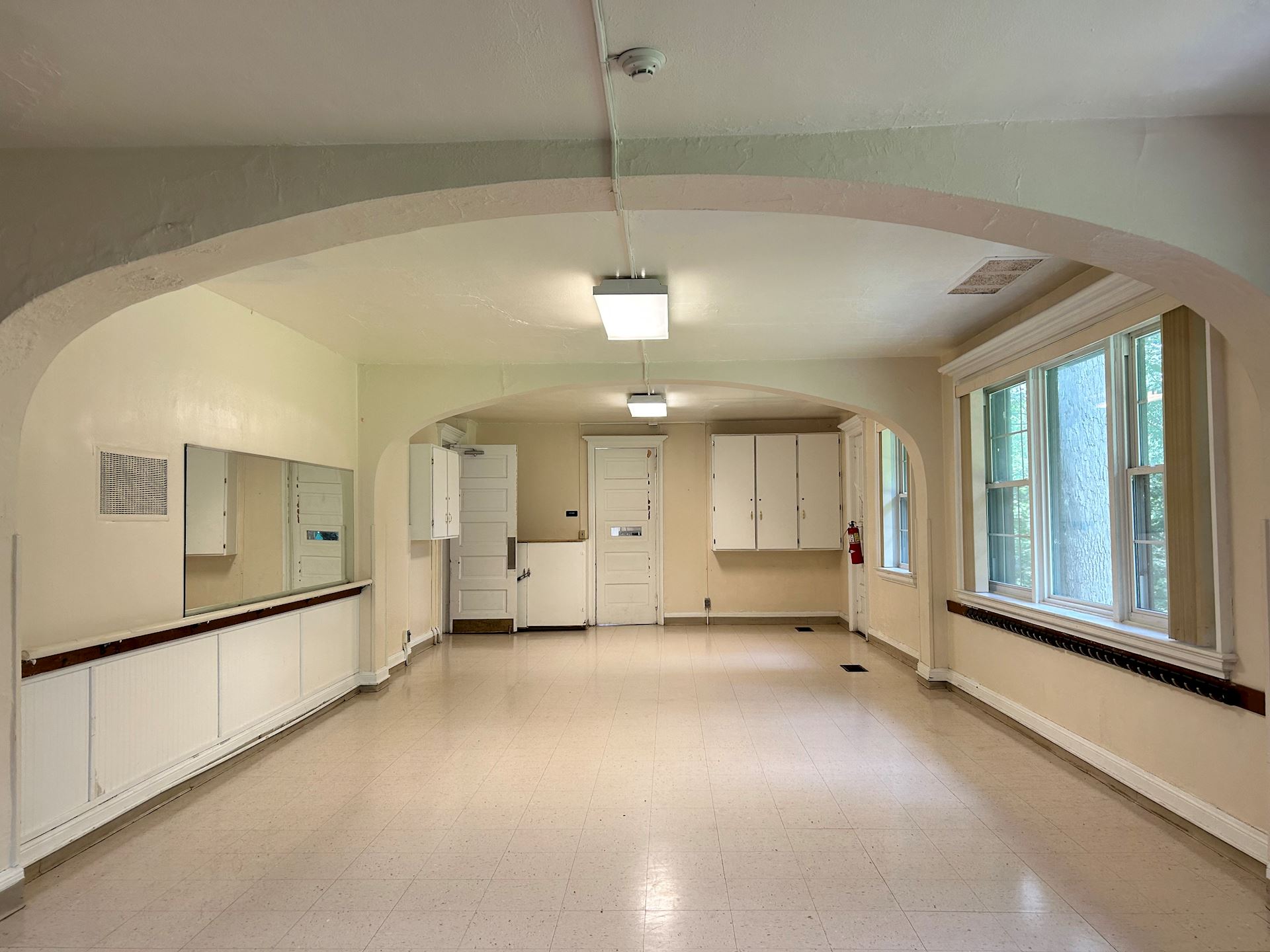 washington park pavilion side room