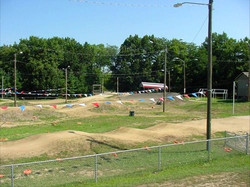 riverside park springfield bmx track