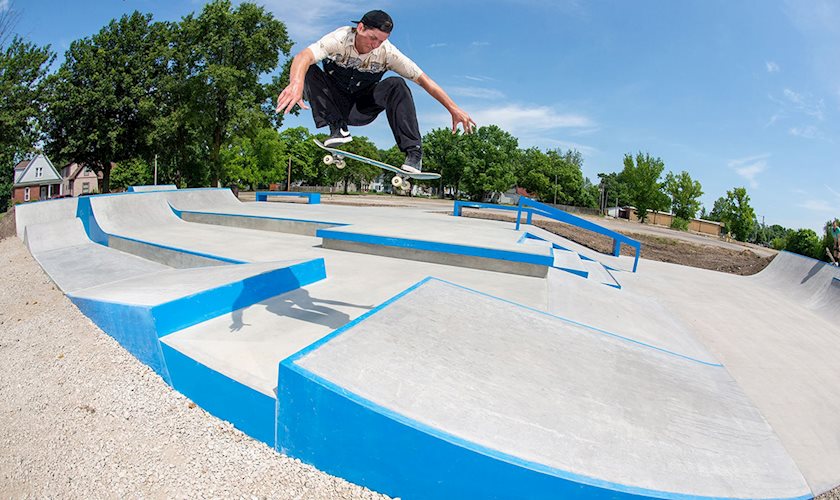 Iles Skate Park image with skateboarder
