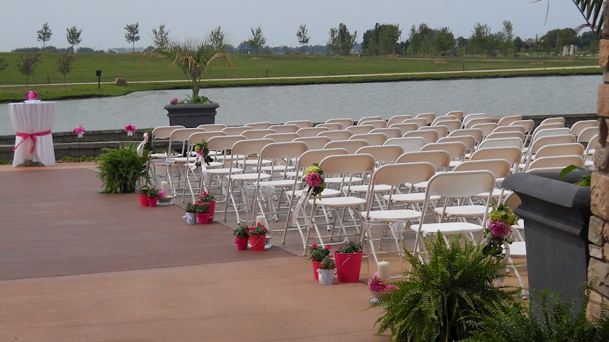 erins_terrace_wedding_setup