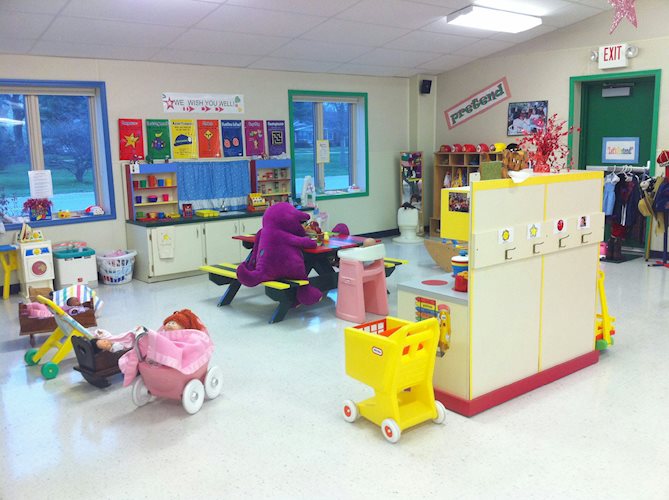 funshop children's kitchen play area