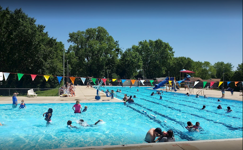 Veterans Memorial Pool