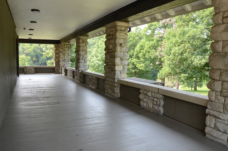 lincoln park pavilion covered porch