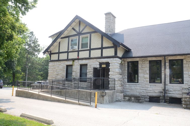 lincoln park pavilion accessible entrance ramp